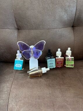 Purple Butterfly Wallflower w 4 Scent Plug-Ins Bath & Body Works